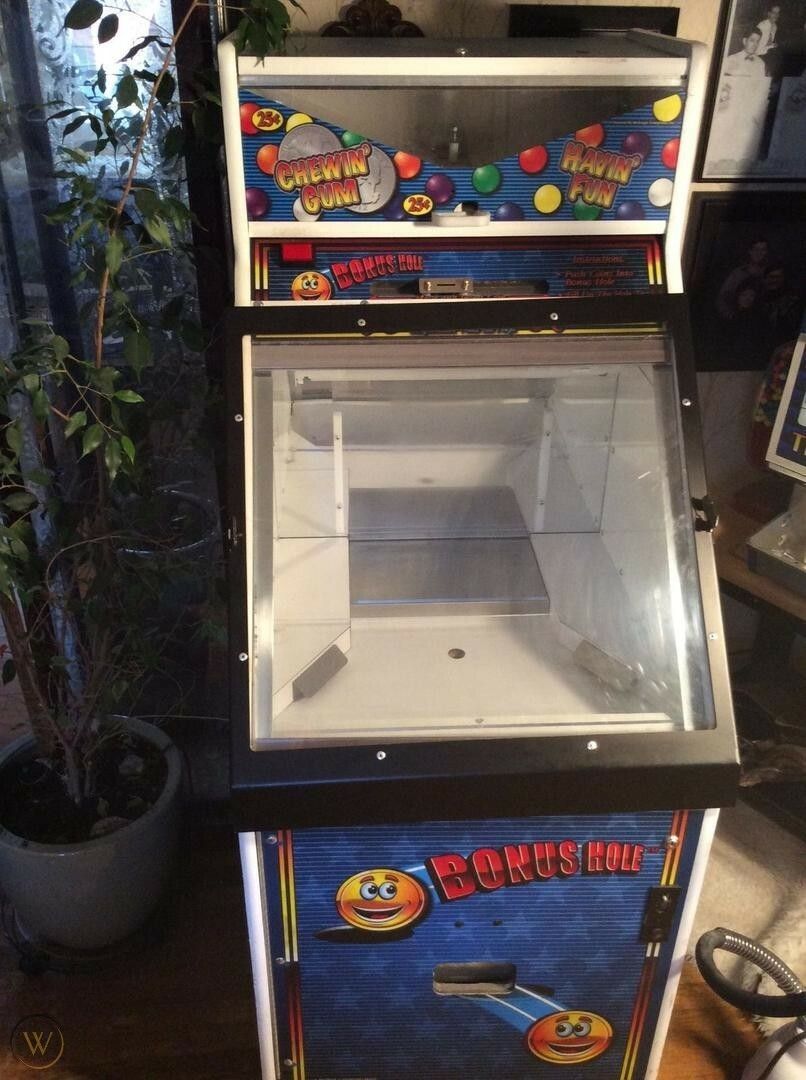 Original Bonus Hole Coin Pusher